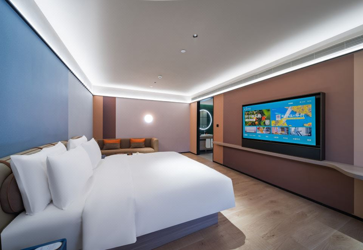 Bedroom 2, Orange Hotel Huangshi North Station, Huangshi