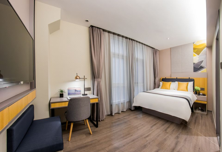 Bedroom 2, Homeinn Plus Hotel (Shanghai Wuning Road Subway Station Anyuan Road), Shanghai