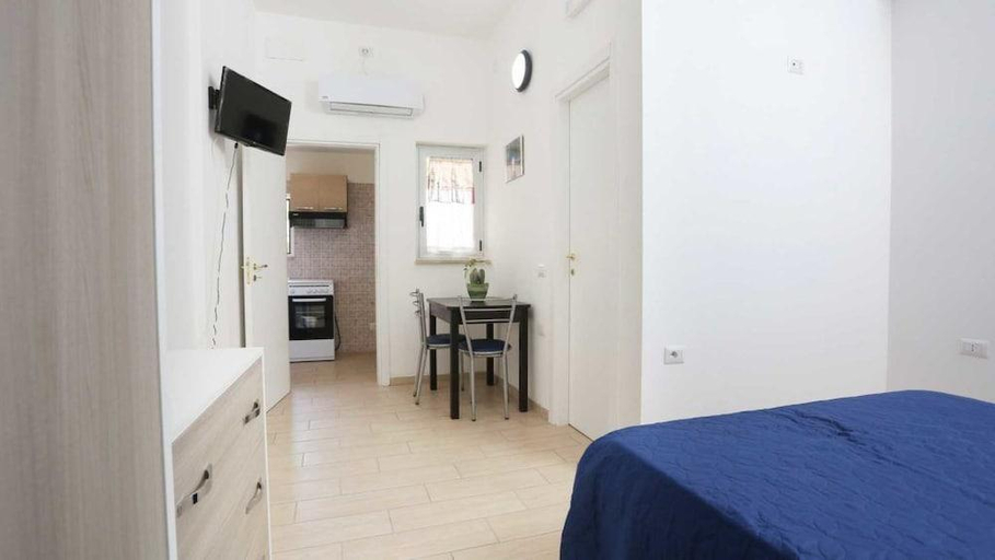 Bedroom 3, Camping B&B Lido di Salerno, Salerno