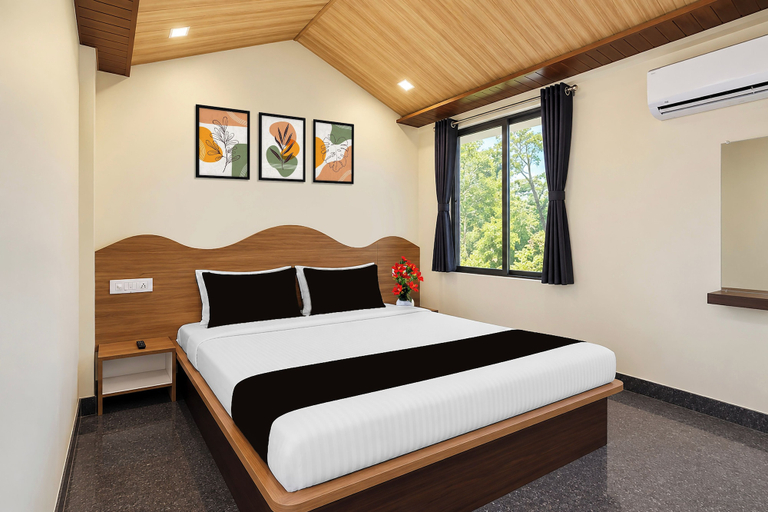 Room 2, Collection O Parsi Point Mahabaleshwar, Satara