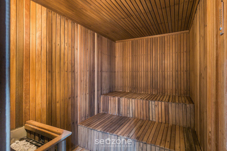 Sauna, Apt With Balcony Steps From Barra Beach Tlr0113, Salvador