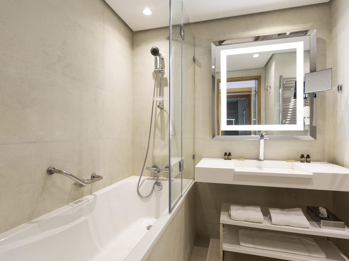 Bathroom 5, Aparthotel Adagio Premium Casablanca City Center, Casablanca
