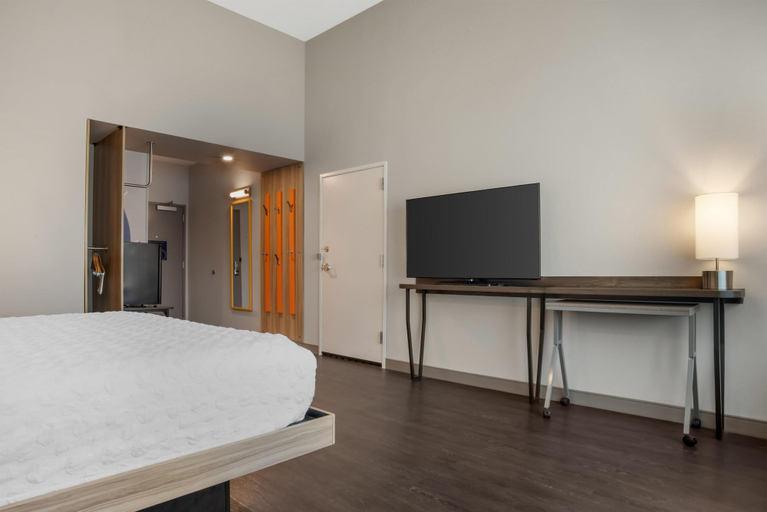 Bedroom 3, Tru by Hilton Auburn, Lee