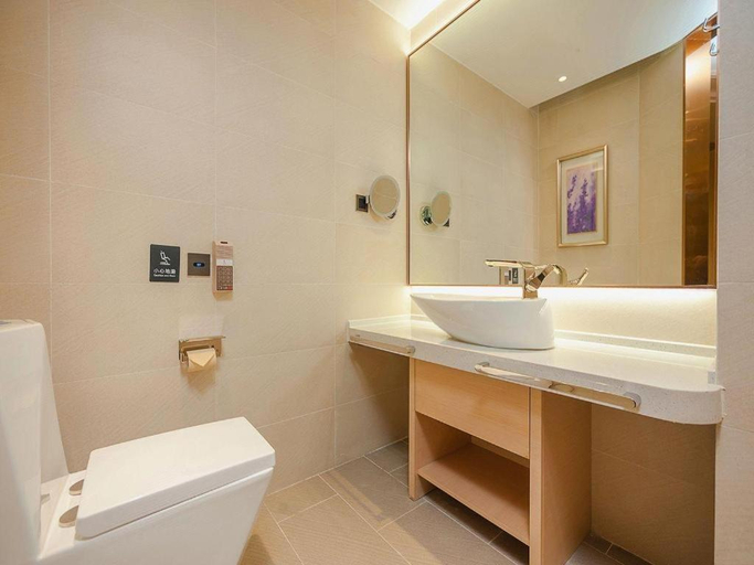 Bathroom 4, Lavande Hotel Beijing Yizhuang Economic Development Zone, Beijing