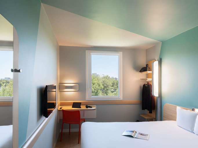 Bedroom 5, ibis budget Saint Quentin en Yvelines Velodrome, Yvelines