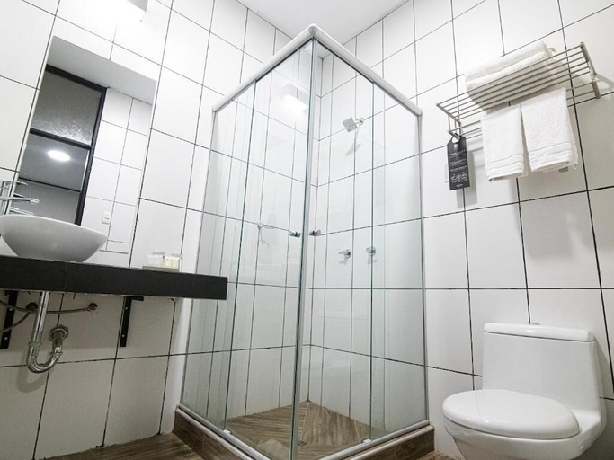 Bathroom 4, Rua Hoteles - Piura, Piura