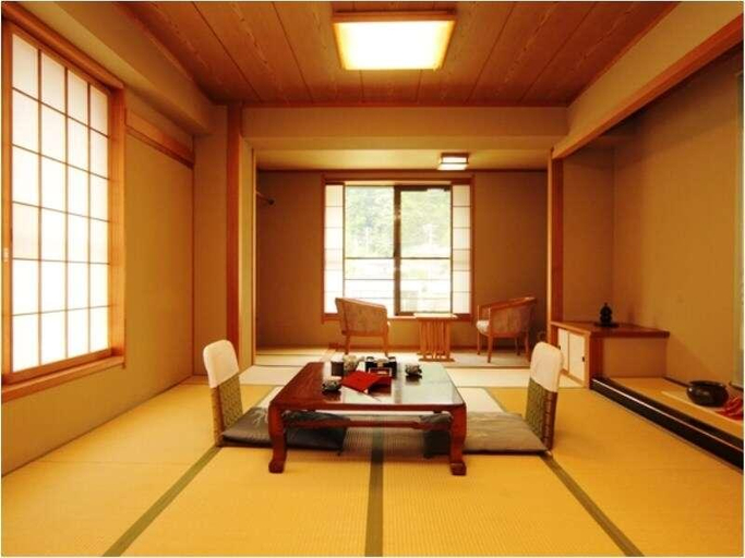 Others 3, Shibuonsen Taiyokan Yamatoya, Yamanouchi