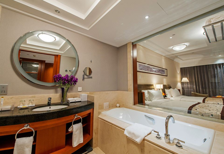 Bathroom 4, World Trade Winning Hotel, Jilin