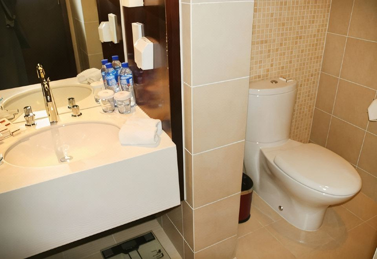 Bathroom 5, Beijing Wanshang Garden Hotel, Beijing
