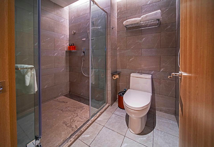 Bathroom 3, Orange Hotel Sanmenxia Railway South Station, Sanmenxia
