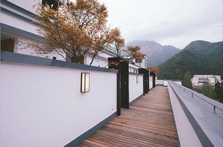 Exterior & Views 1, Huangshan Lotus Hot Spring Hotel, Huangshan