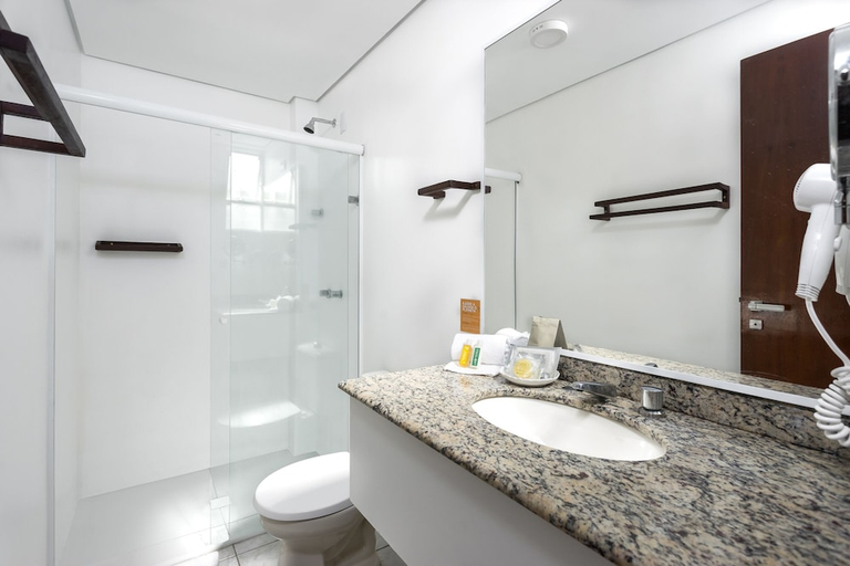 Bathroom, Makkai Resort Bombinhas, Bombinhas