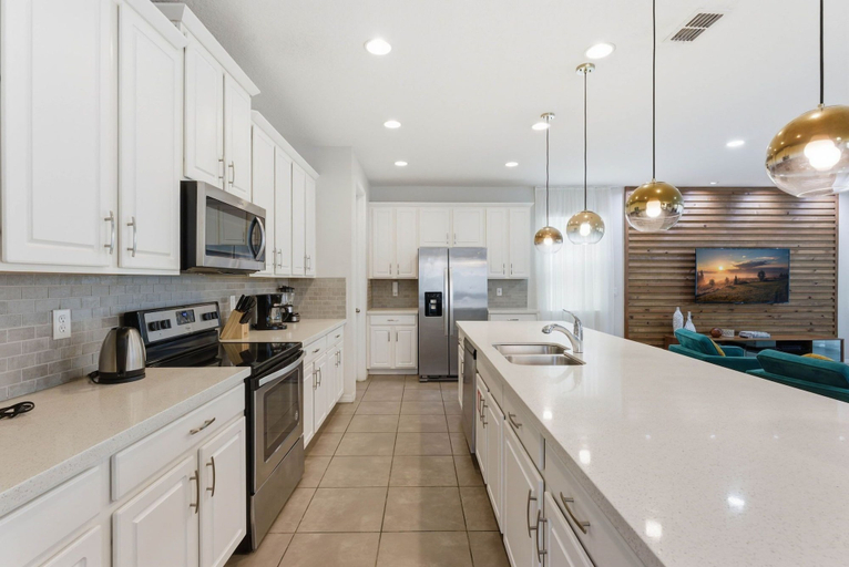 Private kitchen 3, Solara 9BR Villa w/ Pool, Spa & Game Room, Osceola