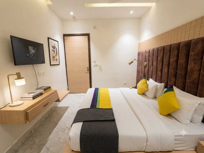 Room 3, Classic Sehdev Residency, Amritsar