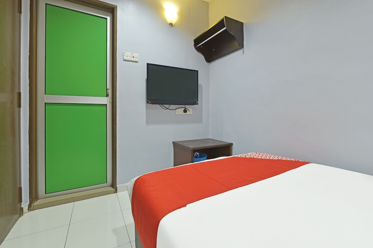 Others 5, Hotel O M Three Hotel, Manjung