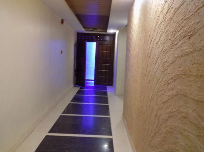 Others 5, Freedom City Hotel, Jinja