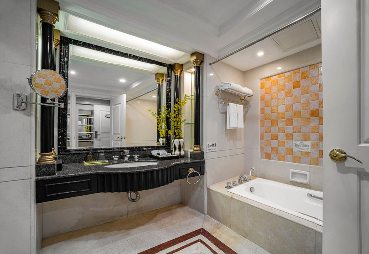 Bathroom 4, Country Garden Flower City Hotel, Foshan