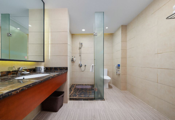 Bathroom 3, LouDi HuaTian Hotel, Loudi