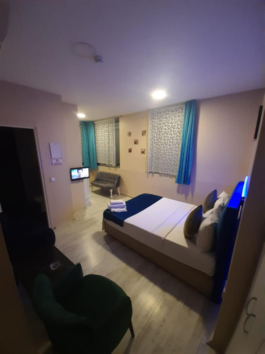 Bedroom 3, 216 Turkuaz Suit, Maltepe