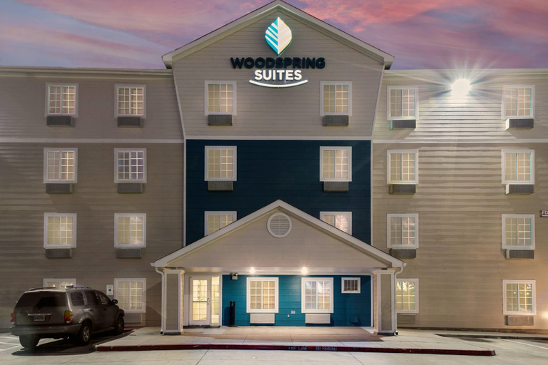 Exterior & Views 2, WoodSpring Suites Houston I-45 Airtex, Houston