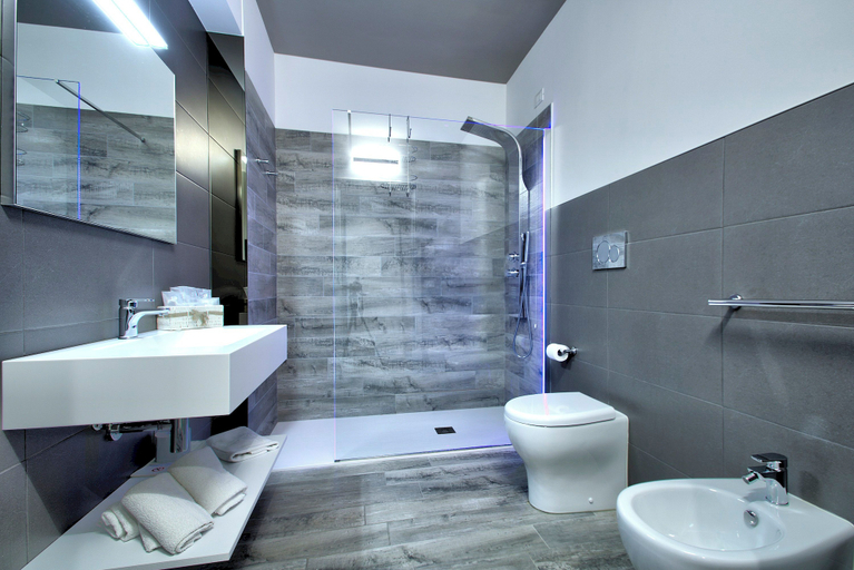 Bathroom 4, Resilienza, Venezia