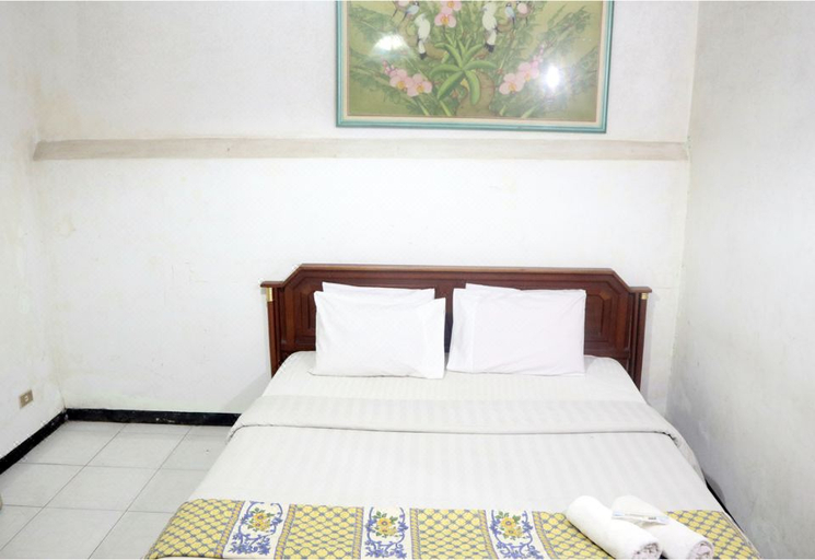 Bedroom 3, PLUM Hotel Palereman Batu, Malang