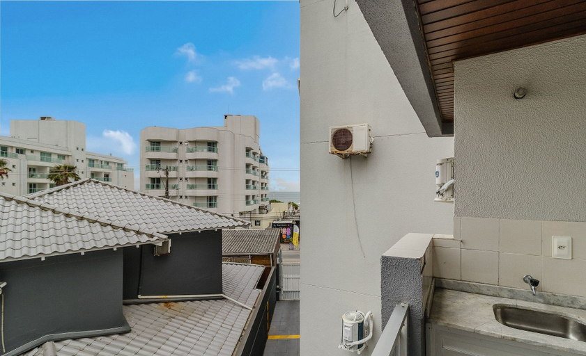 Property grounds 4, Apt W/balcony 100m From Beach - Ingleses Eab203, Florianopolis
