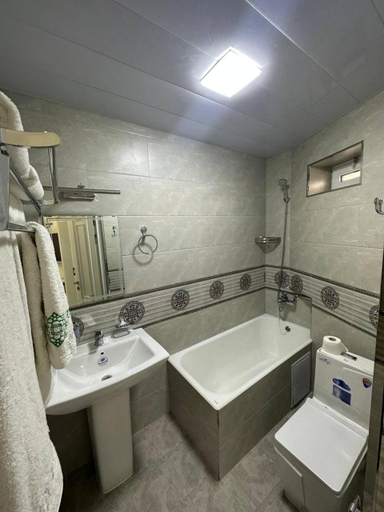 Bathroom 3, IZUMRUD PALACE, Samarkand