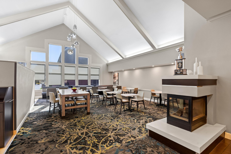 Food & Drinks 5, Sonesta ES Suites Fresno, Fresno
