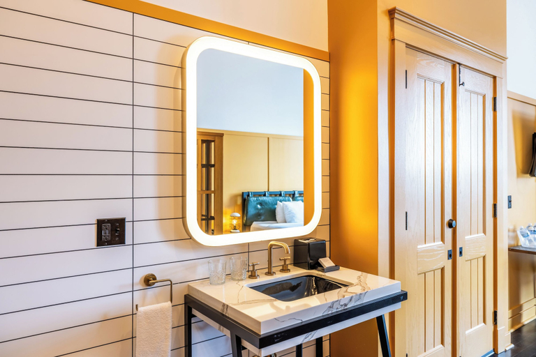 Bathroom 3, The Chicago Hotel Collection - Wrigleyville, Cook
