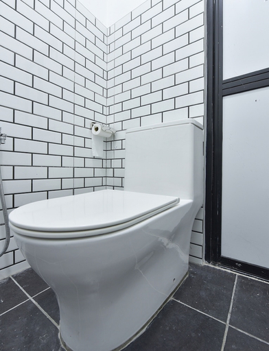 Bathroom, Hotel O Madeena Inn, Sepang