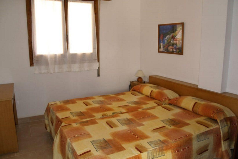 Bedroom 2, Apartamentos Arlanza - Only Adults, Baleares