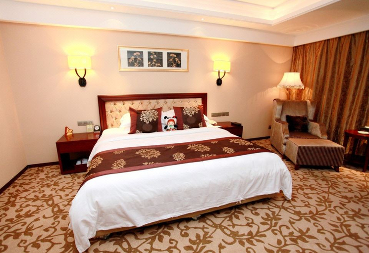 Bedroom 3, Arcadia International Hotel, Nanjing