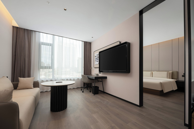 Room 4, DALIANSHIZHENGFUDONGGUANJIEYADUOJIUDIAN, Dalian