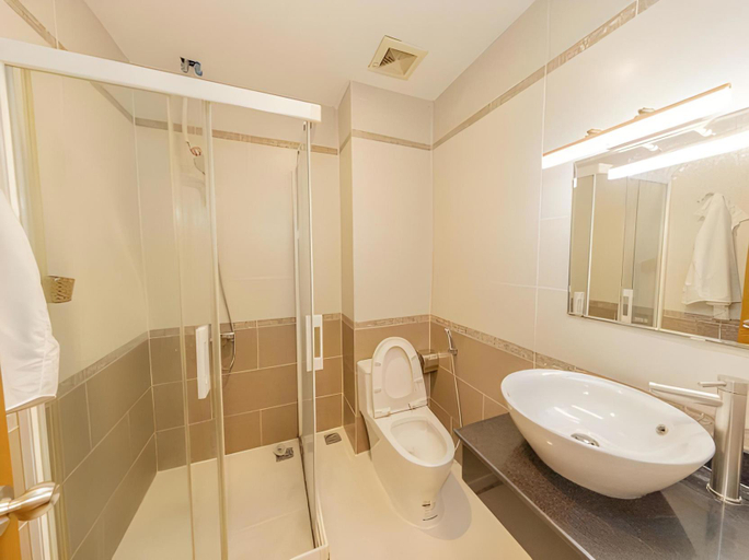 Bathroom 4, Amory Hotel Ben Thanh, Ho Chi Minh City