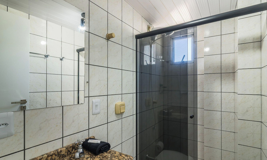 Bathroom, Apt in Downtown BC 350m From the Beach Pae1002, Balneário Arroio do Silva