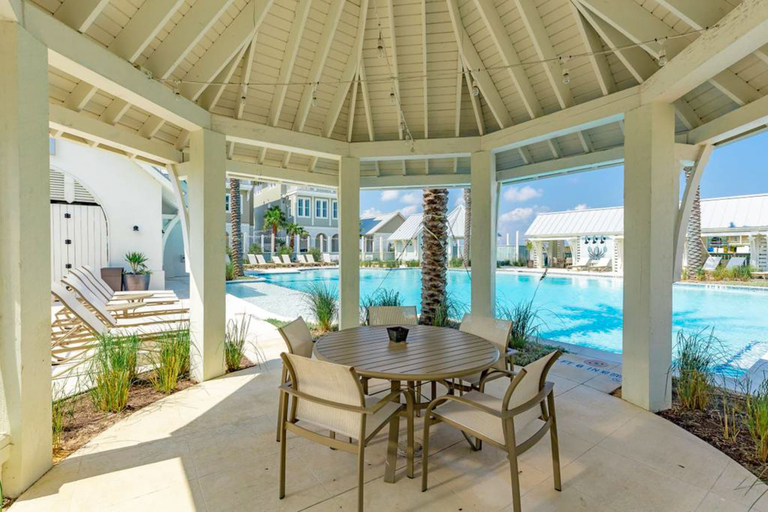 Outdoor pool 4, Palmilla Beach Resort-164 Sunset Avenue, Nueces