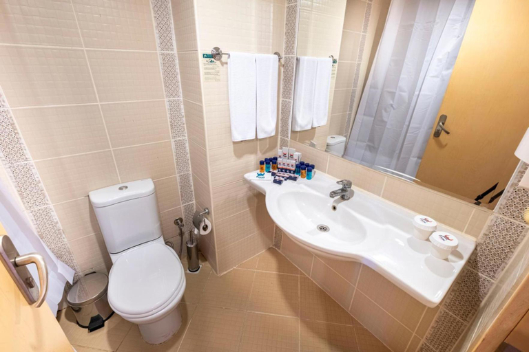 Bathroom 4, Viking Garden Hotel, Kemer