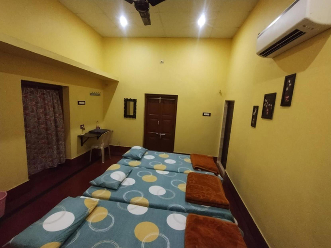 Bedroom 2, Bequest Stays, Puri