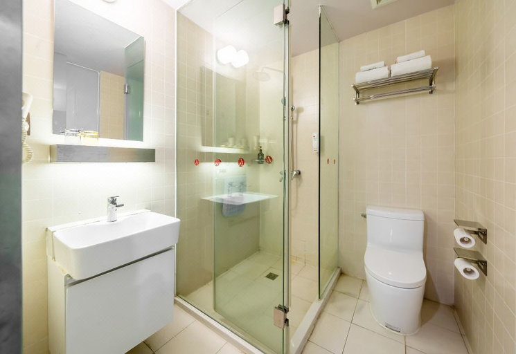 Bathroom 3, Magnotel Hotel Shanghai Railway Station Magnolia Plaza, Shanghai