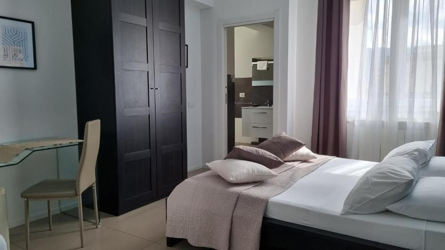 Bedroom 2, Location10, Palermo