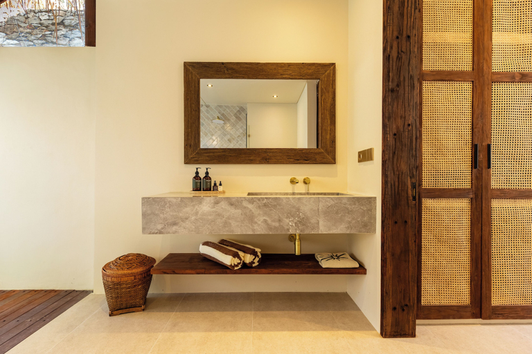 Bathroom 4, ANAIWA Boutique Hotel, Lombok