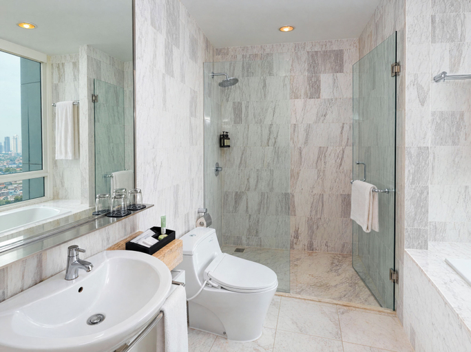 Bathroom 4, Fraser Residence Sudirman, Jakarta, South Jakarta