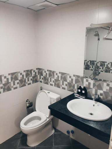 Bathroom 3, Cactus Homestay, Hoàn Kiếm
