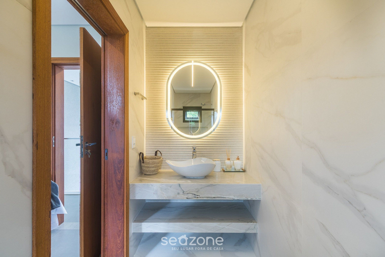 Bathroom 2, Condo w/ Pool 600m From the Beach in Arraial D'ajuda - CRP, Porto Seguro
