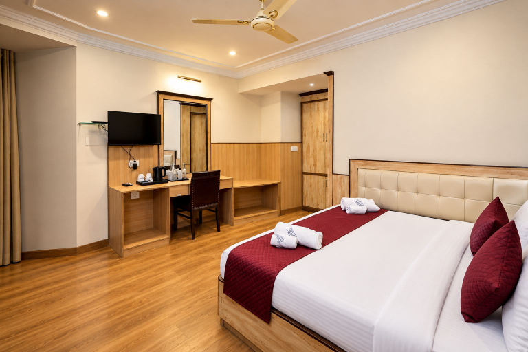 Bedroom 4, The Altruist Katra Hotel, Reasi