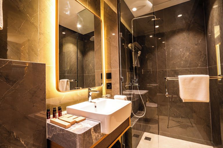 Bathroom 4, ATSINI Pererenan, Badung