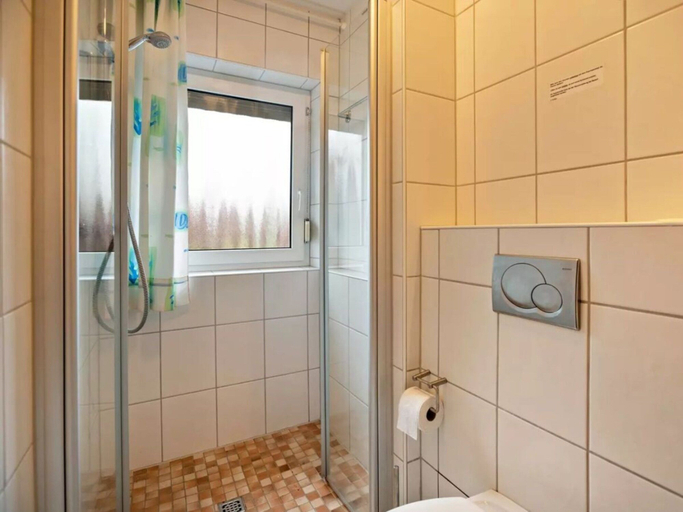 Bathroom 5, Niedl App Helene 2, Aurich