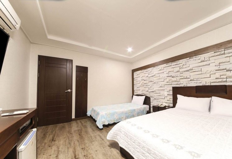 Bedroom 2, Jeju Prime, Jeju