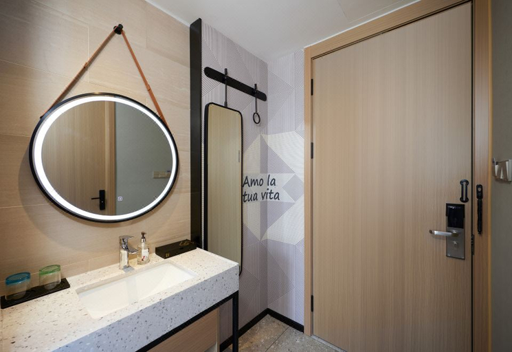 Bathroom 3, Borrman Hotel Chengdu Jinniu Wanda Liangjiaxiang Metro Station, Chengdu